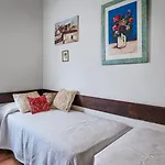 Liana Villa